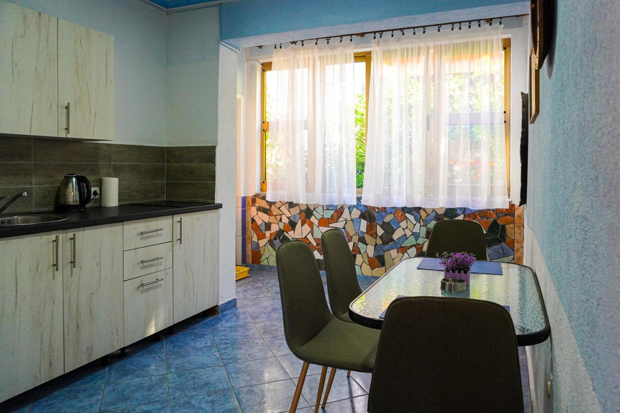 Sun Apartments Ulcinj Extérieur photo