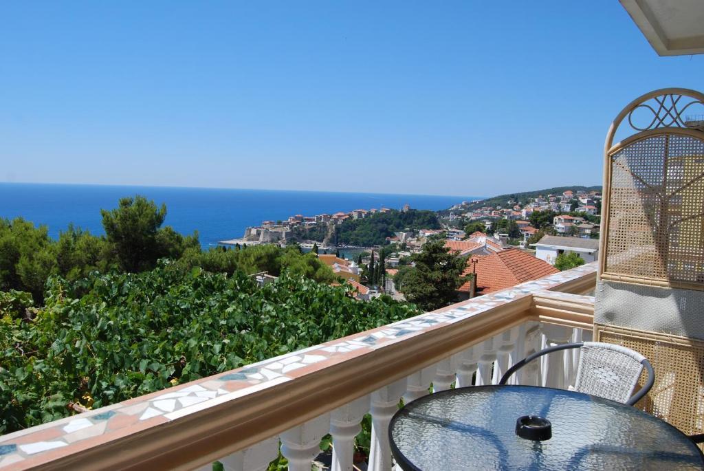 Sun Apartments Ulcinj Extérieur photo